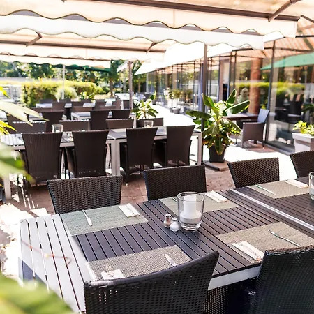فندق Plaza Stuttgart-ditzingen دتسِنغِن