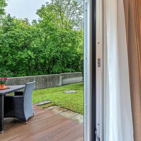 Plaza Stuttgart-ditzingen 4* 迪琴根