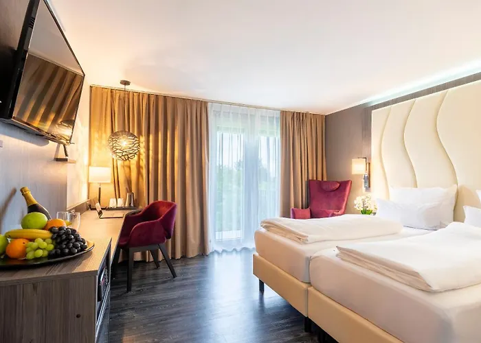 Hotel Plaza Stuttgart-ditzingen 4*